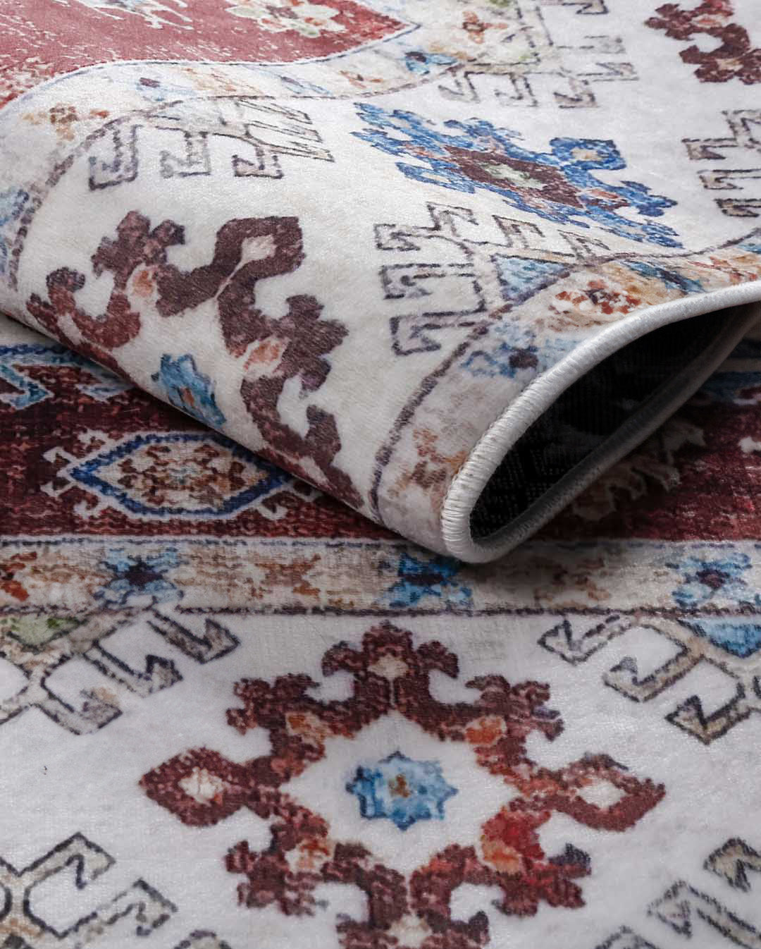 Nada Vintage roter weicher Perserteppich 