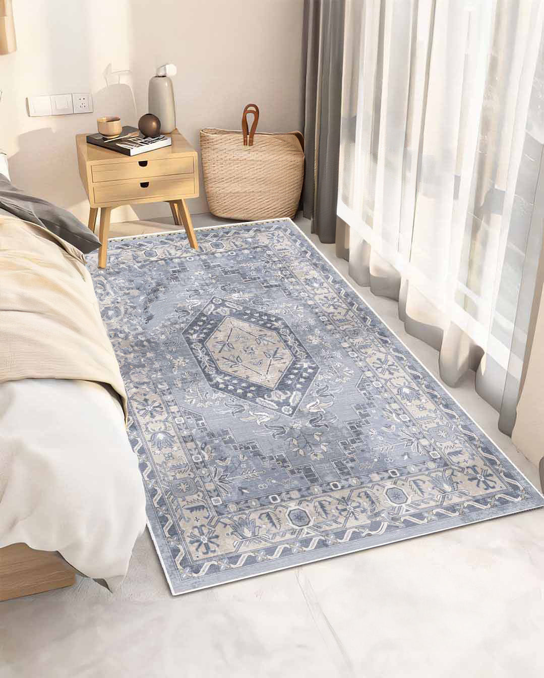 Koka vintage perzsa puha és fényes szőnyeg 