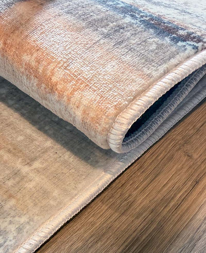 Yara schlichter, moderner, weicher und glänzender Teppich in Beige 