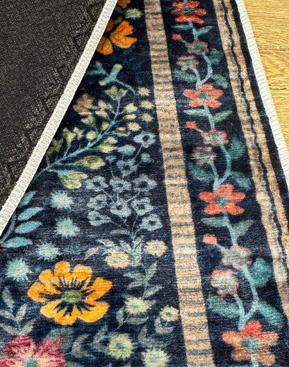 Sötétkék virágmintás vintage szőnyeg – 200×300 cm